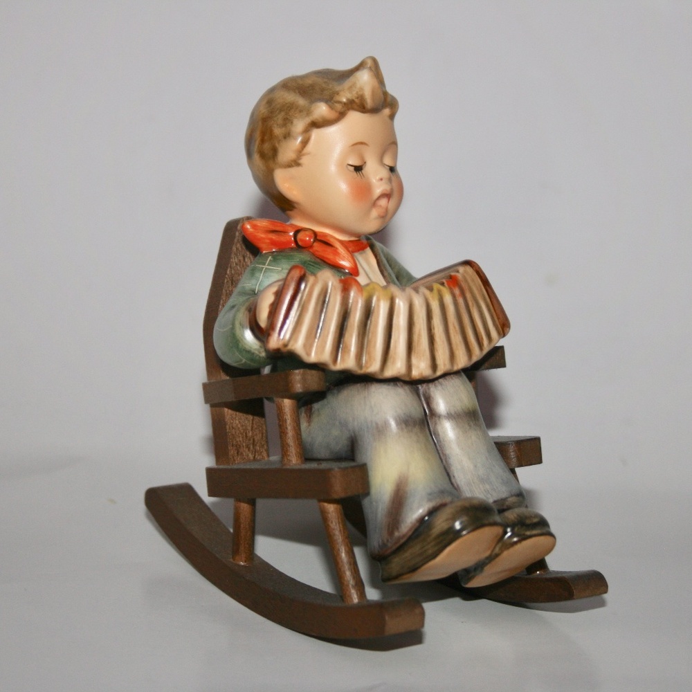 Goebel Hummel Practice Makes Perfect Figurine